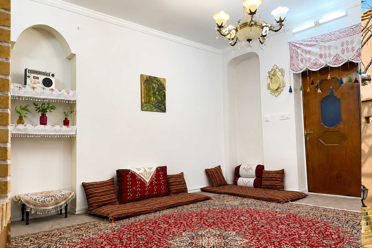 شب نشین دامغان